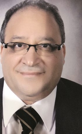 مدحت عادل﻿