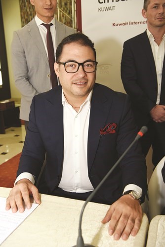 أحمد زكريا﻿