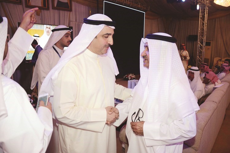 العمر مرحبا بأحد ابناء الدائرة الثالثة﻿