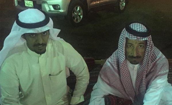 حسين مزيد موقعا على ميثاق طلبة التطبيقي "الكويت تناديكم": يجب تشريع قانون يكفل للشباب حرية التعبير عن ارآئهم