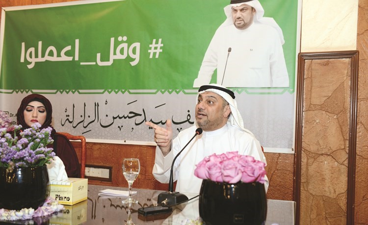  مرشح الدائرة الأولى النائب السابق د.يوسف الزلزلة متحدثا	(حمد خليل)﻿