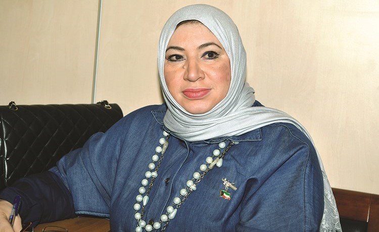سناء العصفور﻿