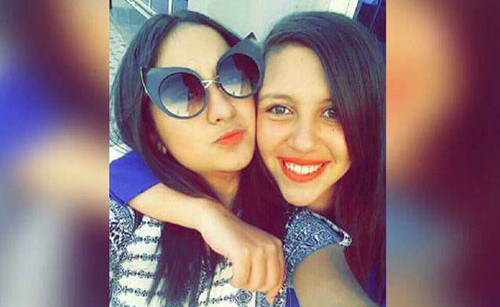 صورة "سيلفي" تتسبب بسقوط فتاتين مصريتين من الدور الرابع