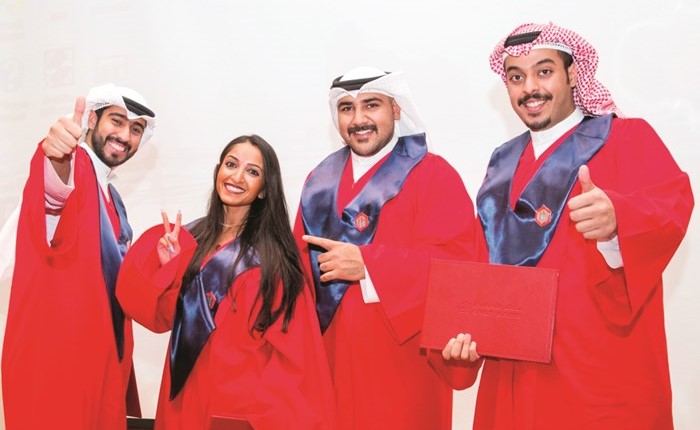 فرحة التخرج ﻿