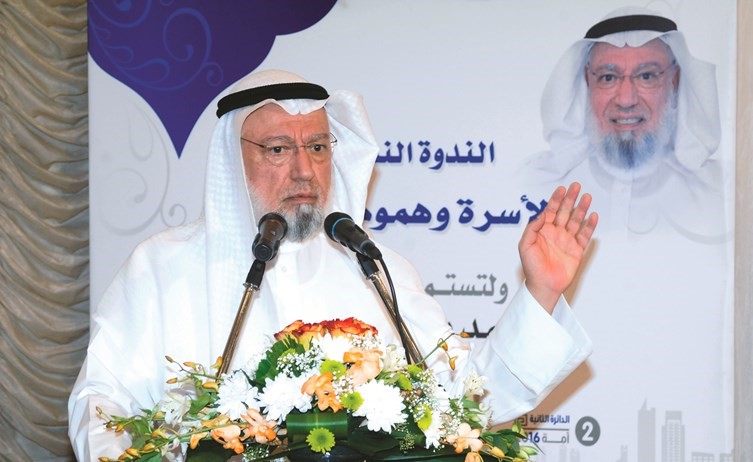 مرشح الدائرة الثانية النائب والوزير السابق أحمد باقر متحدثا﻿