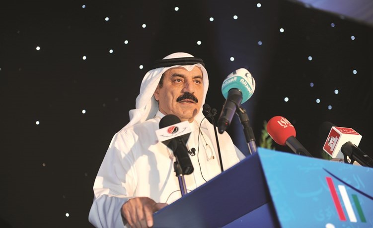 مرشح الدائرة الثالثة النائب السابق عبدالله المعيوف متحدثا		(عادل السلامة)﻿