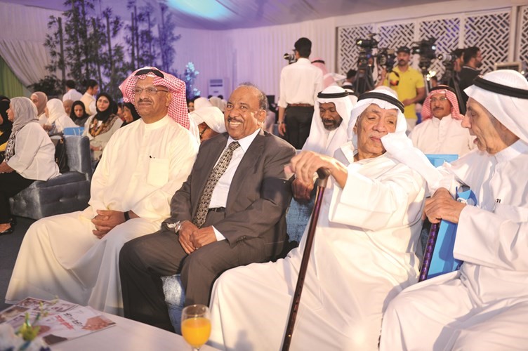 جانب من الحضور ويبدو خالد الحربان﻿
