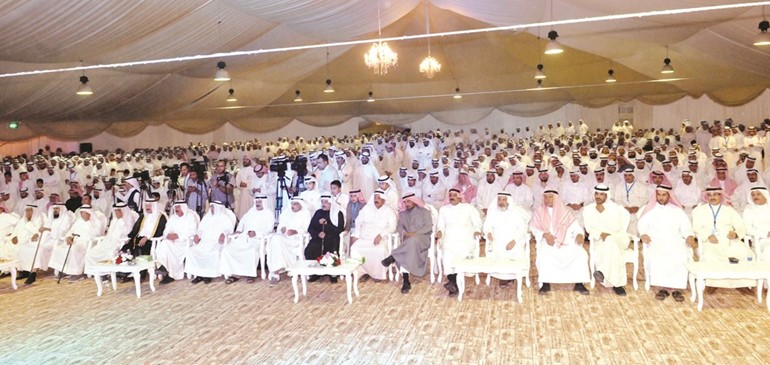 جانب من الحضور خلال ندوة العربيد﻿