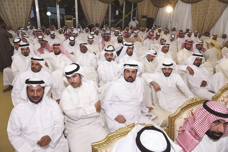 شباب الدائرة الخامسة﻿