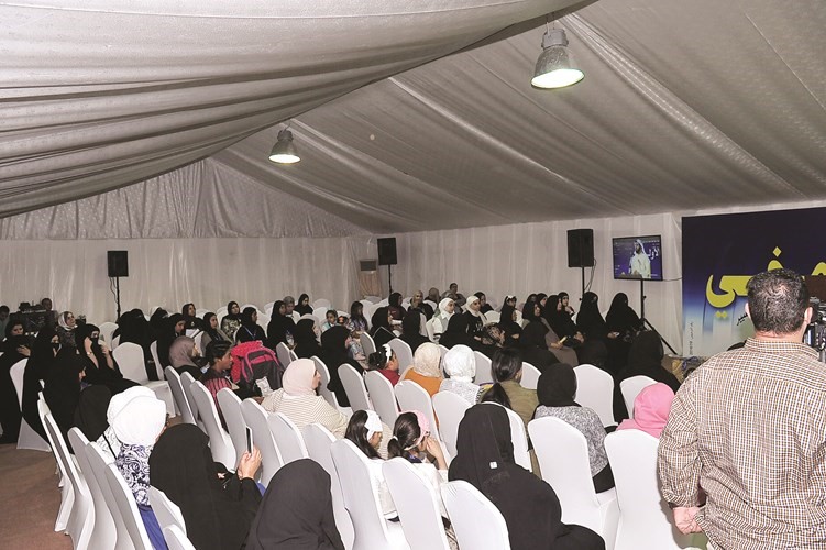 من الندوة﻿