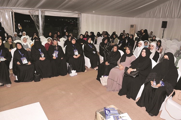 حضور كبير خلال الندوة﻿