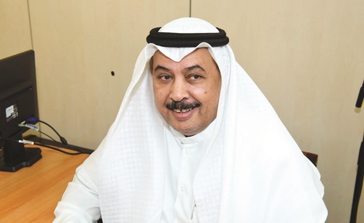 خلف دميثير﻿