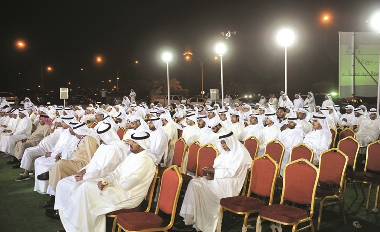 جانب من الحضور خلال ندوة المليفي﻿