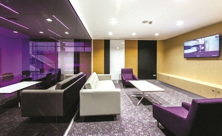 افتتاح فندق YotelAir في مطار شارل ديغول