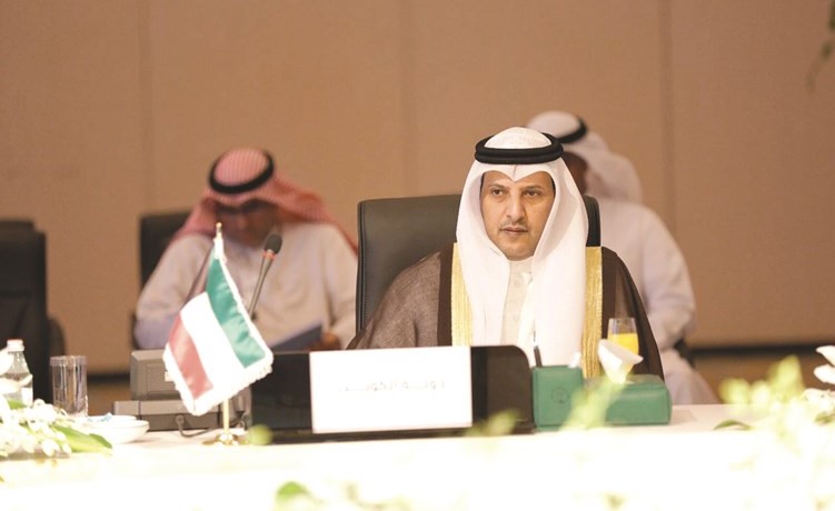 العازمي: لجنة وكلاء «العمل» بـ «الخليجي» ناقشت الموضوعات المتعلقة بالجانب العمالي
