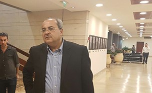 بالفيديو.. لماذا وقف المتدينون اليهود ضد "منع الأذان"؟