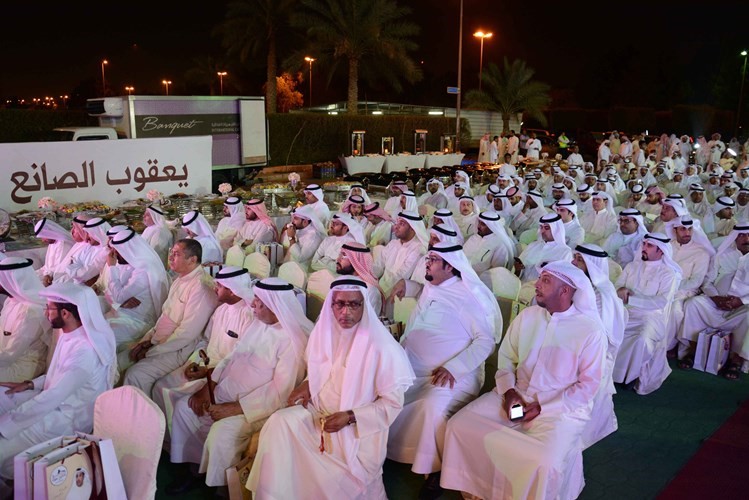 حشد من أبناء الدائرة الثالثة في مقر الصانع﻿