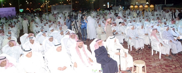 جانب من الحضور خلال ندوة مرشح الدائرة الرابعة منصور العلاج﻿