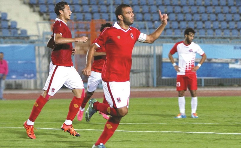 عماد متعب بات الخيار الهجومي الأخير في تشكيلة الأهلي ﻿