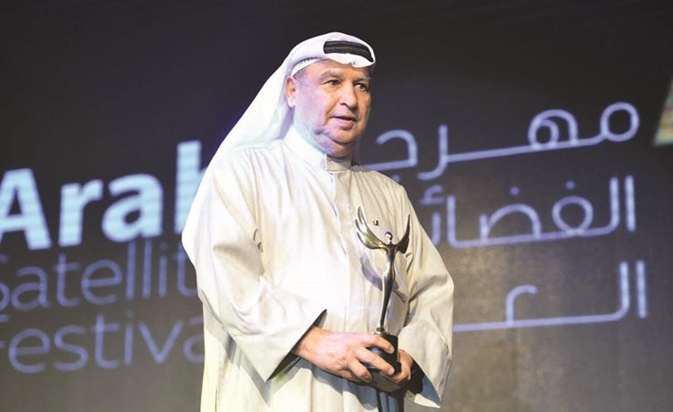 الكاتب المسرحي محمد الخضر ﻿