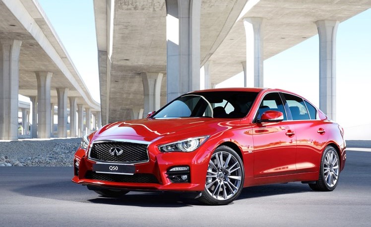 إنفينيتي Q 50 S سيدان رياضية تشعل الحواس