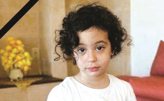 مأساة طفلة تجبر «الداخلية» على إقالة مسؤولين أمنيين