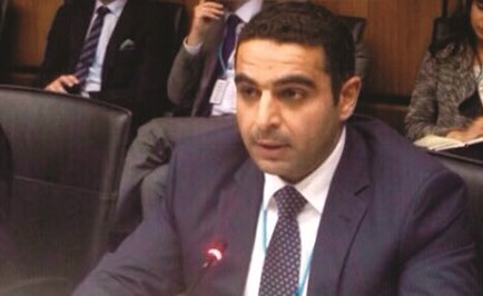 عبدالله العبيدي ملقيا كلمته﻿