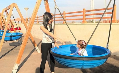 شاهد أول صورة لابنة تامر حسني الثانية"أمايا"