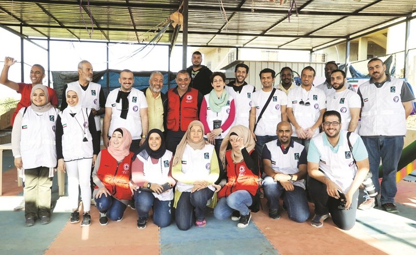 لقطة تذكارية لمتطوعي زين خلال لرحلة﻿