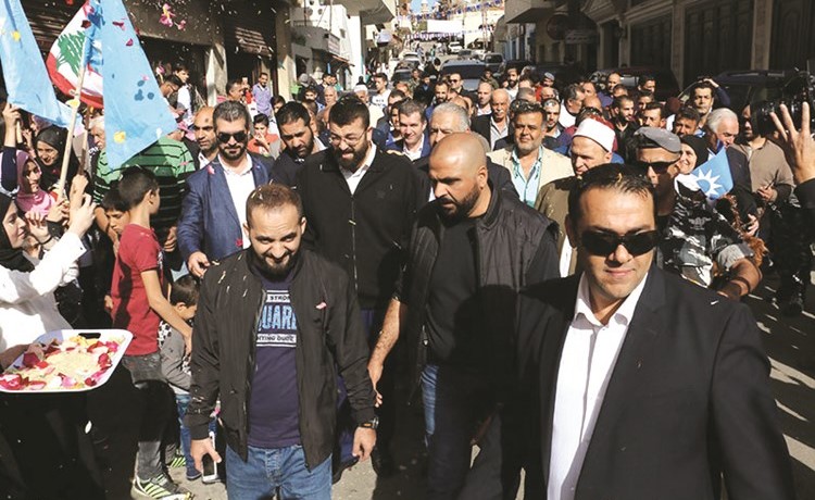 الأمين العام لـ تيار المستقبل أحمد الحريري خلال جولته في قرى العرقوب بدعوة من بلدية شبعا 	 (محمود الطويل) ﻿