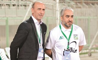 عاشور مع المدرب جيسيك﻿