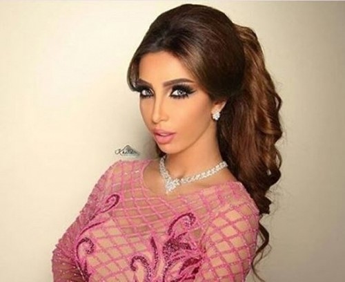 بالصور.. شاهدوا كيف كانت دنيا بطمة قبل عمليات التجميل.. لن تعرفوها!