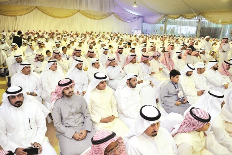 حضور حاشد في ندوة النائب السابق ومرشح الدائرة الرابعة ماجد موسى﻿