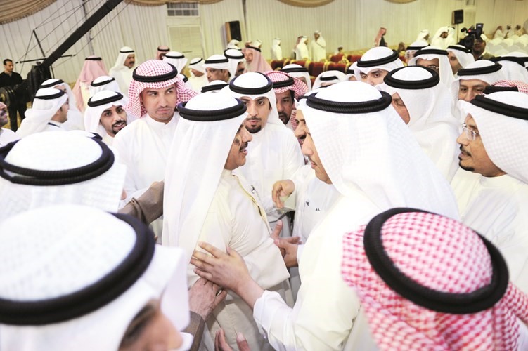 ماجد موسى مرحبا بابناء الدائرة الرابعة	(هشام كامل)﻿