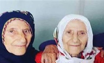أكبر توأم ثلاثي مُعمِّر في تركيا يفرقهن الموت