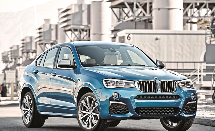 BMW X4 M40i ترتقي بالأداء إلى مستويات جديدة