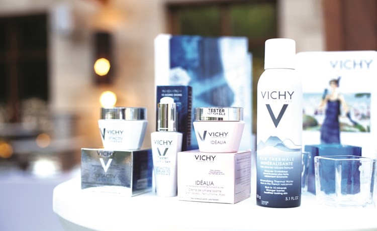 من مستحضرات علامة VICHY للعناية بالبشرة﻿