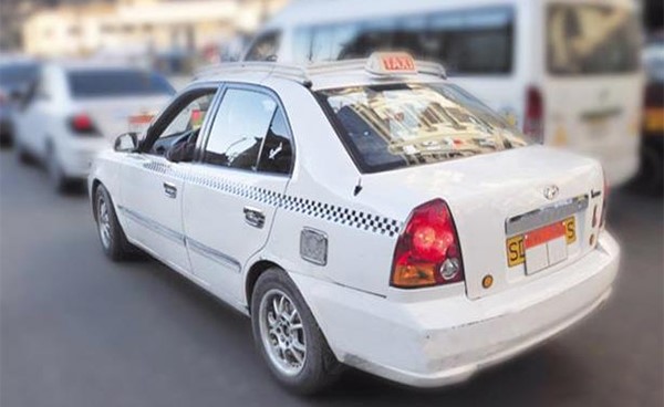 تطبيق التعريفة الجديدة للتاكسي الأبيض بالقاهرة