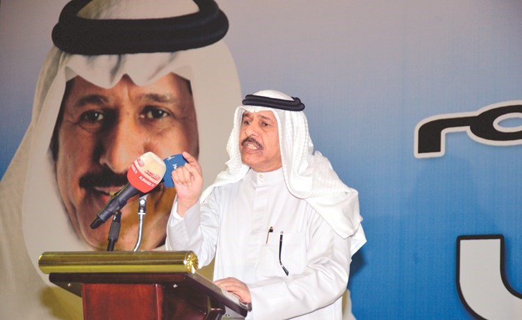 مرشح الدائرة الانتخابية الثانية النائب السابق حمد الهرشاني مخاطبا الحضور﻿