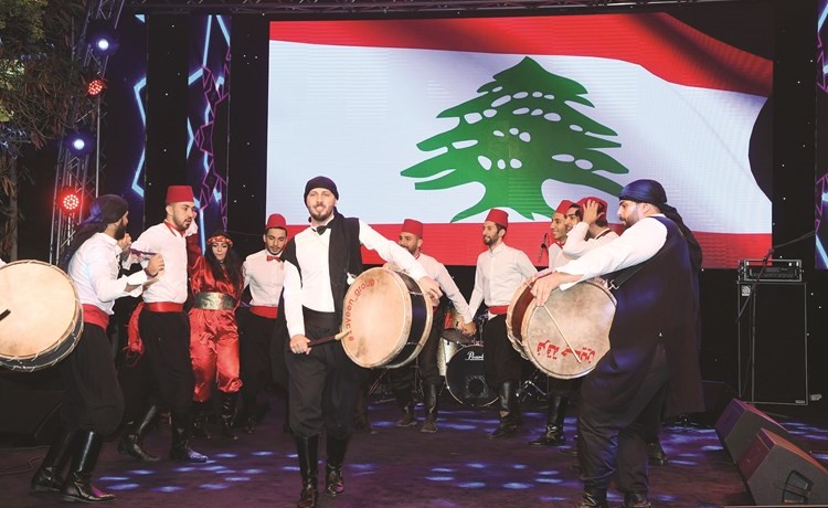 الدبكة اللبنانية حاضرة خلال الاحتفال﻿