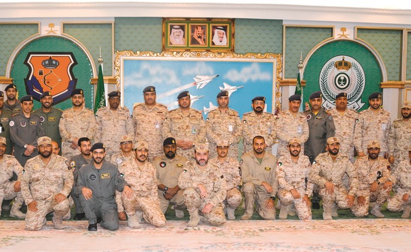 آمر القوة الجوية زار القوات المشاركة في التحالف الدولي