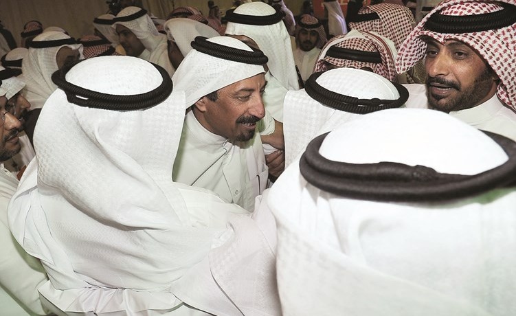 ابناء الدائرة الرابعة يلتفون حول حسين مزيد﻿