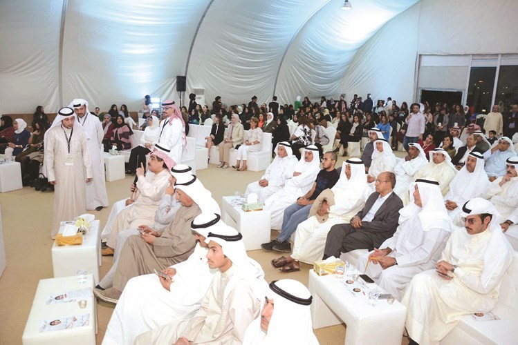 متابعة انتخابية خلال الندوة﻿
