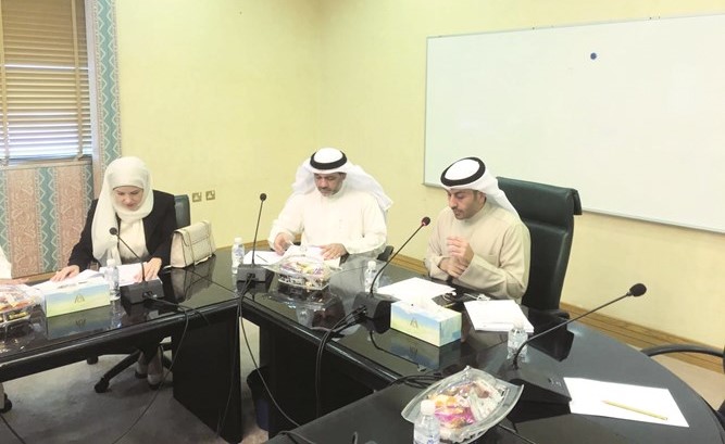 علي الموسى مترئسا اجتماع لجنة المخطط الهيكلي﻿