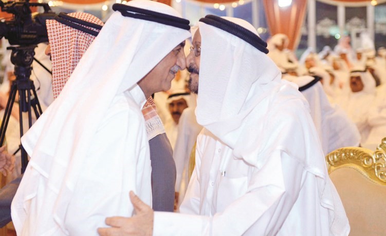 ترحيب بأحد الناخبين﻿
