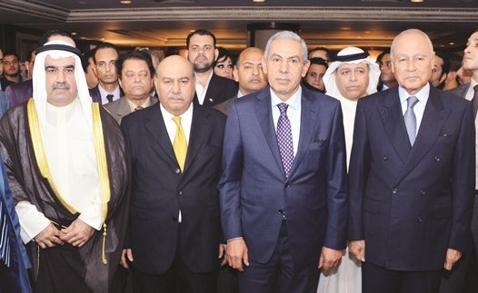 أحمد أبوالغيط وم.طارق قابيل والسفير محمد الذويخ وأحمد إسماعيل بهبهاني ﻿