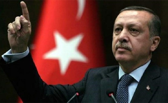 أردوغان يهدد أوروبا بفتح الحدود لتدفّق المهاجرين إليها