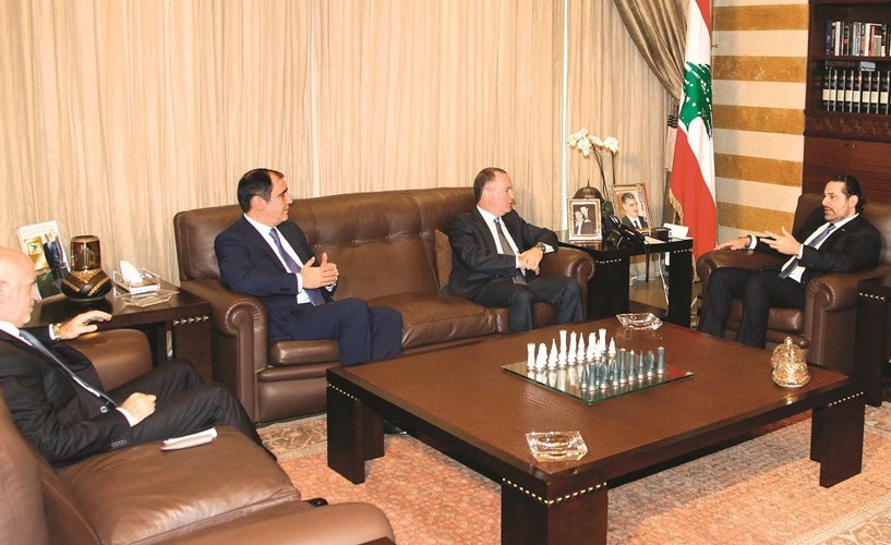 الرئيس المكلف بتشكيل الحكومة سعد الحريري مستقبلا وفد تيارالمردة وزير الثقافة روني عريجي والوزير السابق يوسف سعادة و يوسف فنيانوس امس الاول(محمود الطويل)﻿