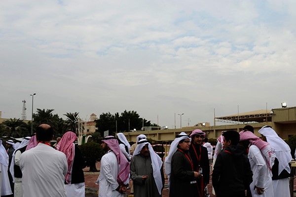  انخفاض درجات الحرارة لم تمنع الناخبين من التوجه الى صناديق الاقتراع