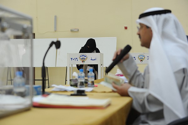 سلمان الحمود: الانتخابات تسير وفق ما هو مخطط لها ونأمل حسن الاختيار لما فيه مصلحة الكويت